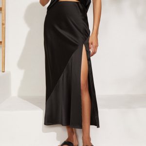 Wide-Trim Trank Top